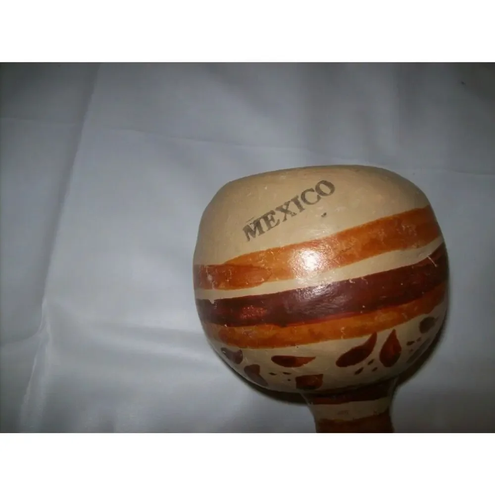 Small Handmade Vase Mexico Pottery -081041